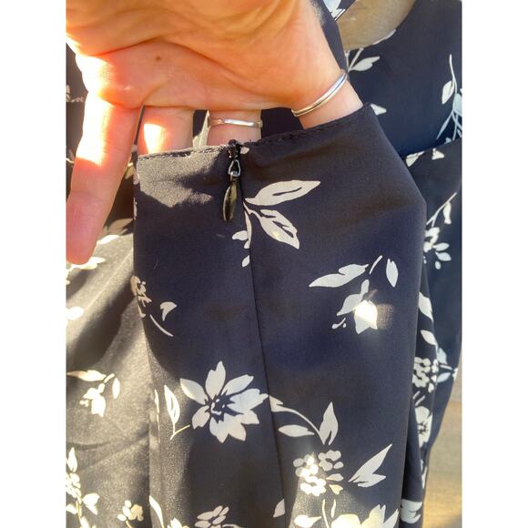 Newport news vintage black floral jumper dress - Picture 6 of 7